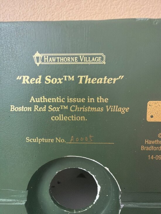 2005 Hawthorne Christmas Village Boston Red Sox Lighted Theater w/ COA Box Cord - Picture 14 of 16